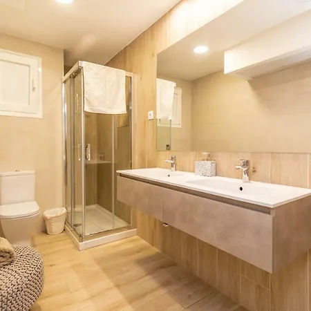 Luxury Soho By Nagoa Homes Malaga